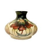 Moorcroft Anna Lily 32/5